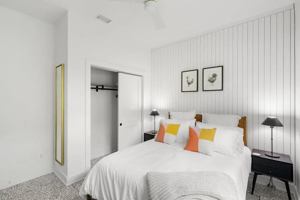 Casa Cohiba - Ybor City Townhouse Tampa